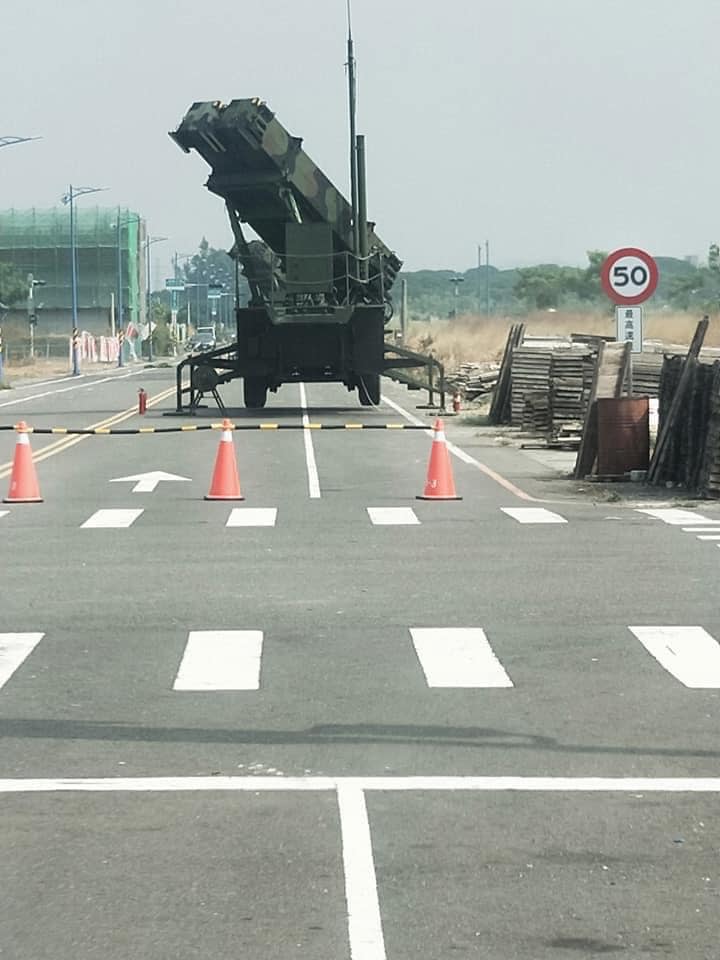 國軍嘉義湖子內重劃區進行「聯合防空作戰訓練」。（圖／翻攝自嘉義市大小事臉書）