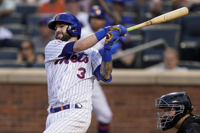 Nido helps banged-up Mets rally past Marlins 5-4 in 10