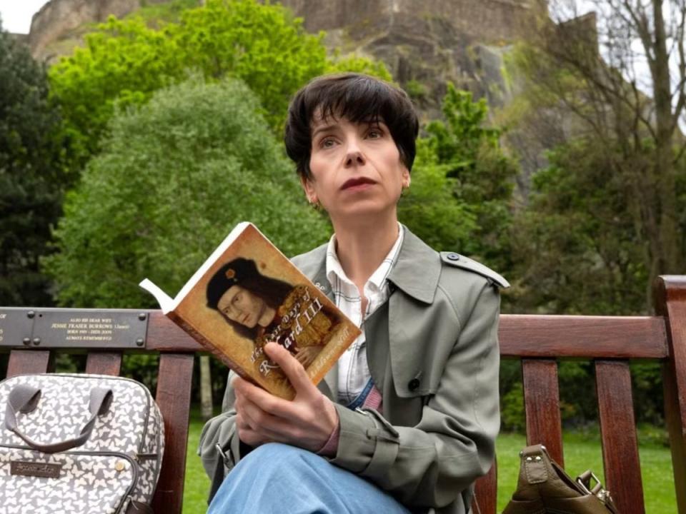 Sally Hawkins in ‘The Lost King' (Warner Bros)