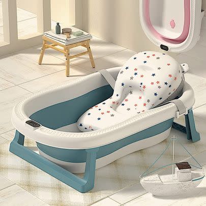 Save 25% on this foldable cushioned bath tub for your little one