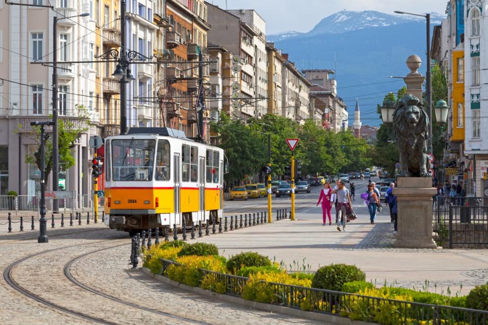 Travel by tram through Sofia (iStockphotos)