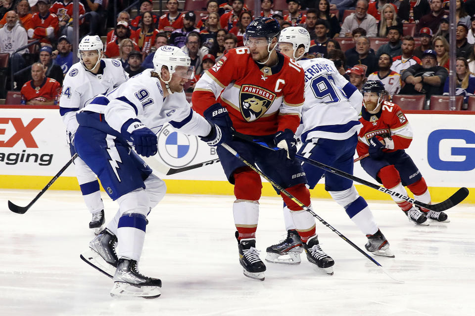 SUNRISE, FL - APRIL 24:Aleksander Barkov #16 of the Florida Panthers skates for position against Steven Stamkos #91 of the Tampa Bay Lightning  at the FLA Live Arena on April 24, 2022 in Sunrise, Florida. (Photo by Eliot J. Schechter/NHLI via Getty Images)