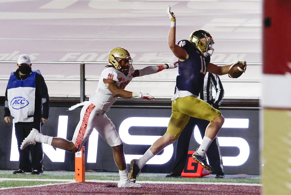 Notre Dame WR Ben Skowronek has helped his NFL draft cause recently. (Photo by Fred Kfoury III/Icon Sportswire via Getty Images)