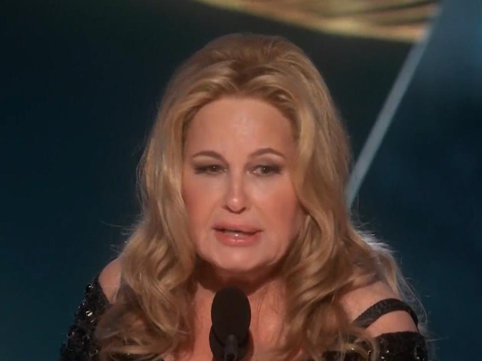 Jennifer Coolidge on stage at the Golden Globe awards (NBC)