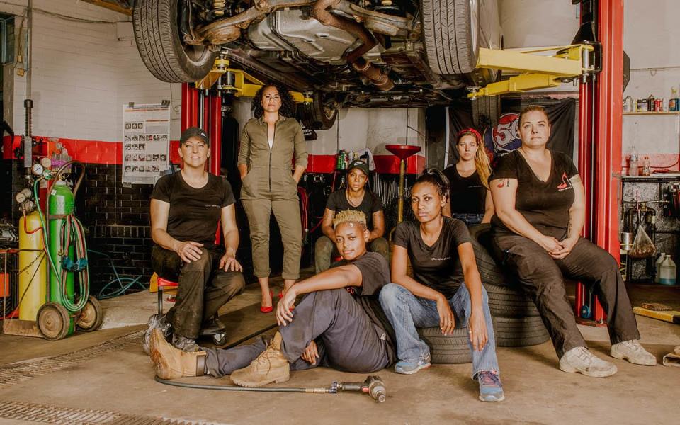 Meet the “SheCANics” Front row, from left: Dagel, technician Shimese Coleman, Brown, and Sweeney. Back row: Banks, Alburg, and social media manager Julia Clements.