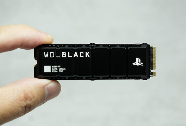 PS5 加裝M.2 SSD 評測、教學：原裝vs WD Black SN850 速度對決