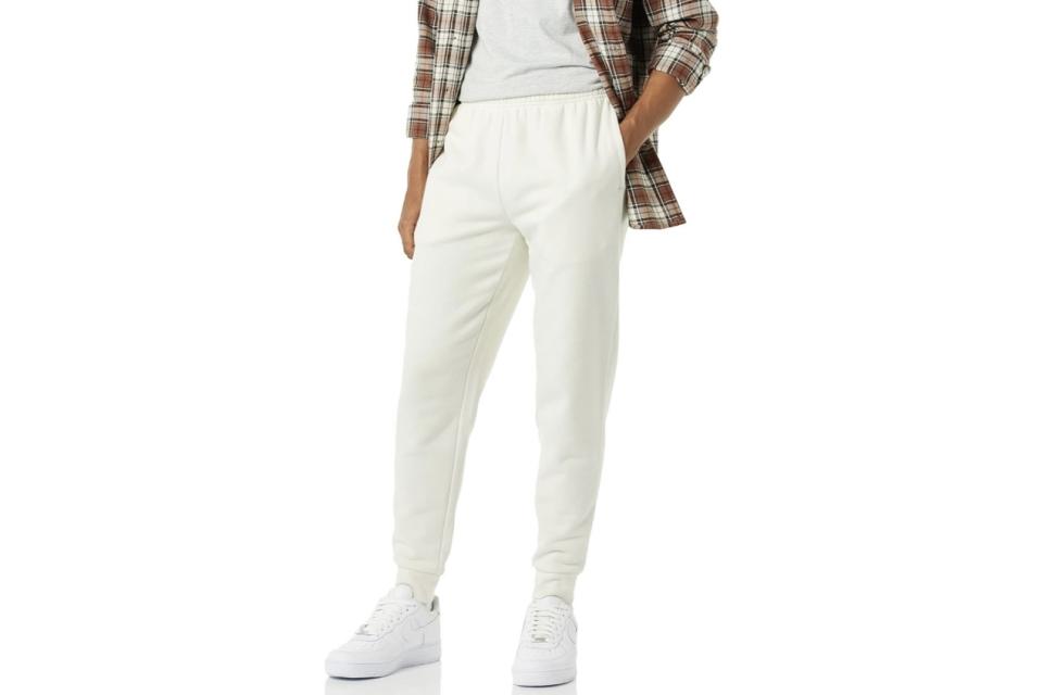 Pantalón deportivo para hombre Amazon Essentials. (Foto: Amazon)