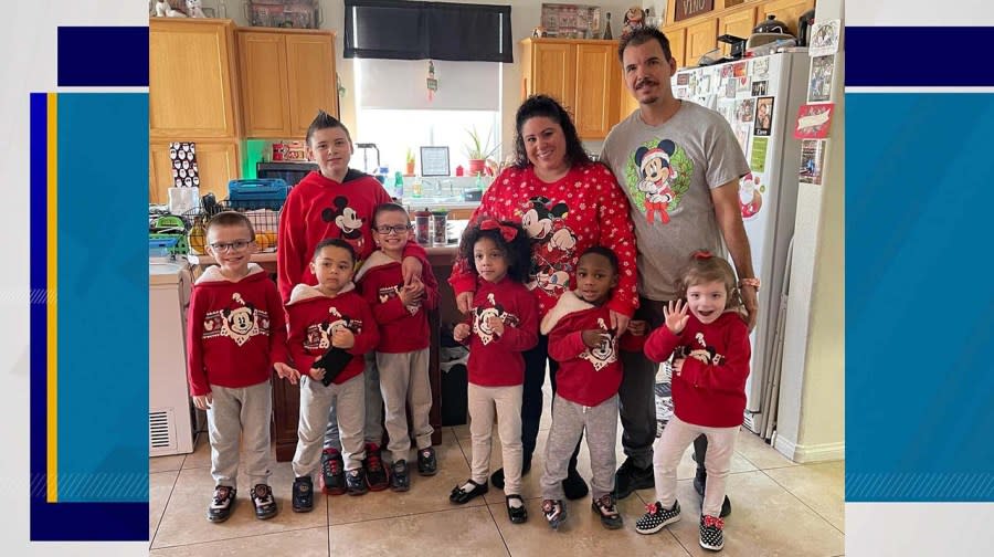 <em>Jerry Lopez (right) featured with his family of seven children and wife two weeks before Christmas 2023. (Photo courtesy, Karen Lopez)</em>
