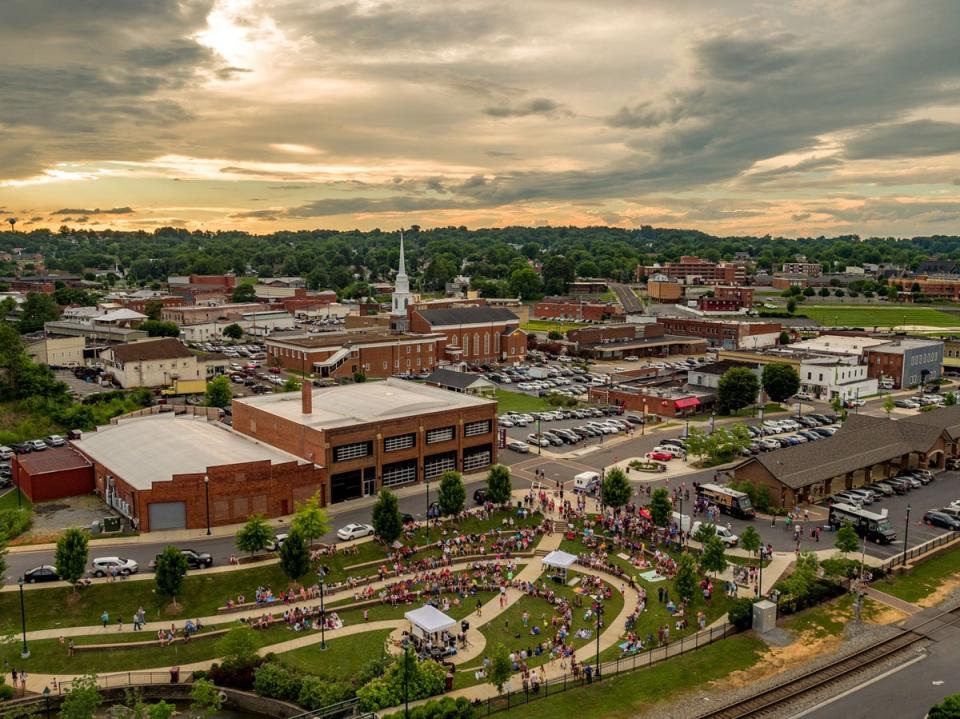 Johnson City, Tennessee (Johnson City Convention & Visitor Bureau)