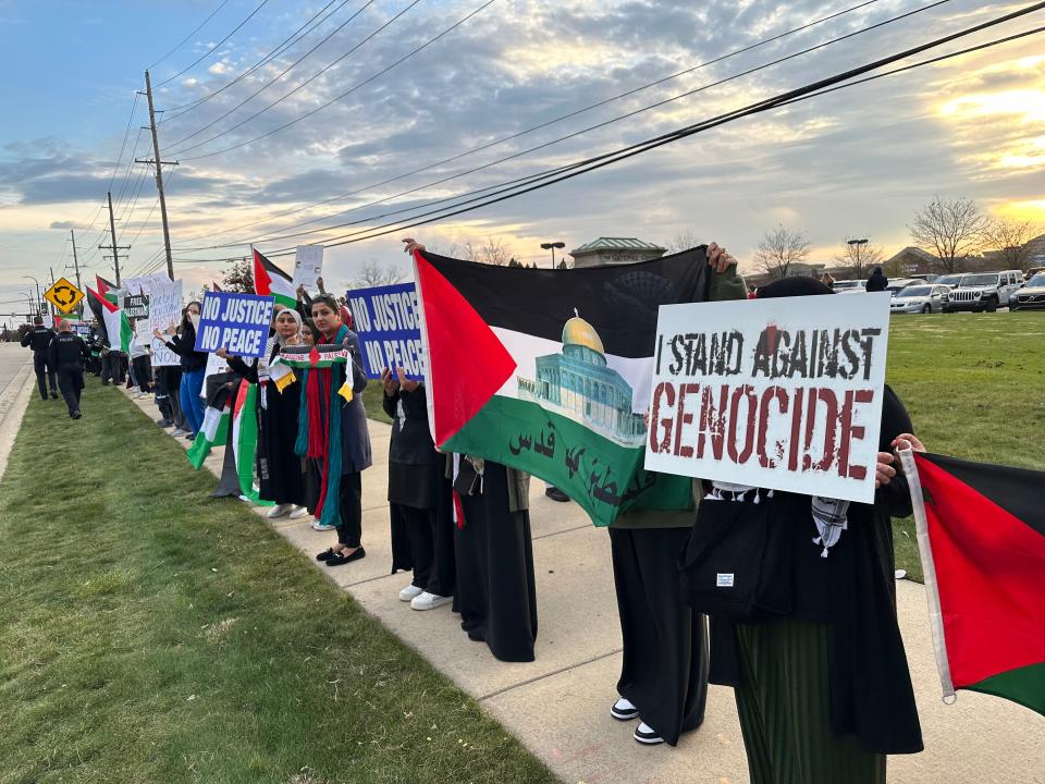 A peaceful protest at Orchard Lake Road and Northwestern Highway held by the Michigan Task Force for Palestine on Oct. 18, 2023.