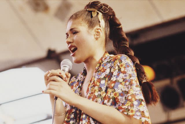 <p>Michael Putland/Getty</p> Angela Bofill in New York in June 1979