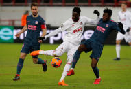 Soccer Football - Europa League Round of 16 Second Leg - Lokomotiv Moscow vs Atletico Madrid - RZD Arena, Moscow, Russia - March 15, 2018 Lokomotiv Moscow's Eder in action with Atletico Madrid's Thomas Partey REUTERS/Sergei Karpukhin