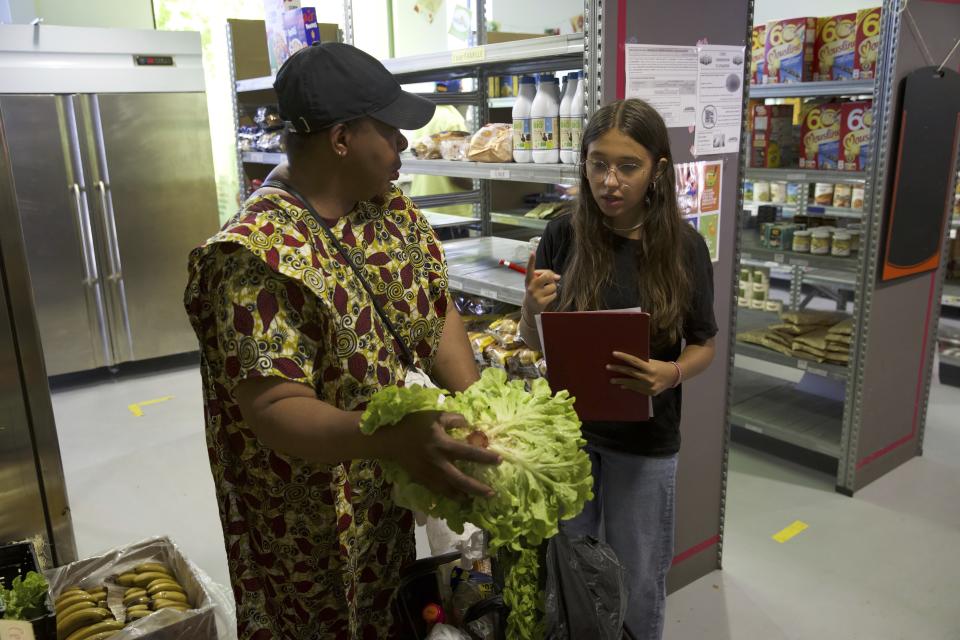 Paris Olympics food donations seek to help needy, contribute to