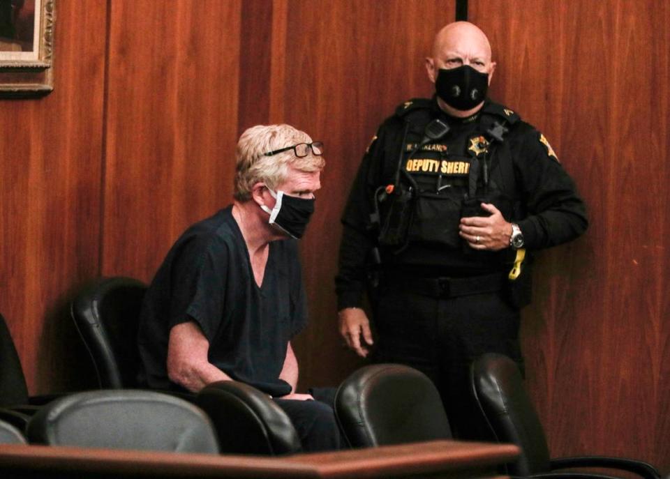 Alex Murdaugh arrives at his bond hearing in Richland County, S.C. on Tuesday, Oct. 19, 2021.