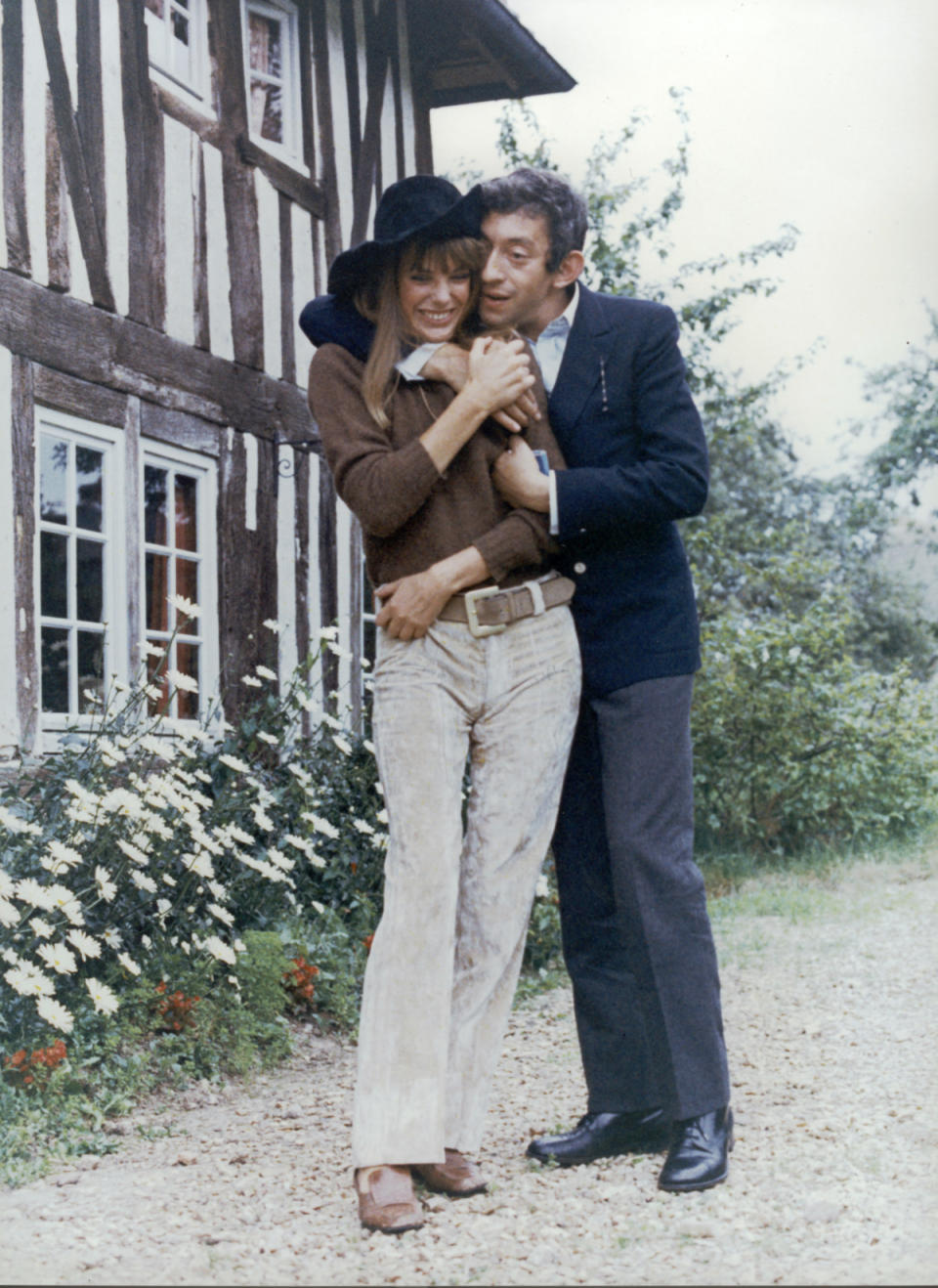 <span><span>Jane Birkin and Serge Gainsbourg in <em>Slogan</em> (1969)</span><br><span>Sunset Boulevard/Corbis via Getty</span></span>