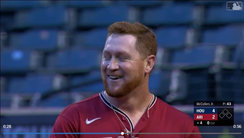 卡洪（Kole Calhoun）跑出場內全壘打。（圖／翻攝自MLB官網）