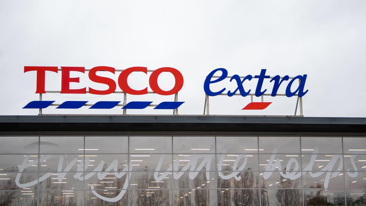 Tesco to make big changes to stores, affecting 2,100 jobs