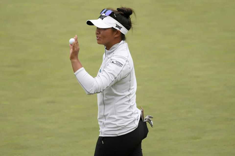 Megan Khang waves after finishing the second round of the U.S. Women's Open golf tournament at The Olympic Club, Friday, June 4, 2021, in San Francisco. (AP Photo/Jeff Chiu)