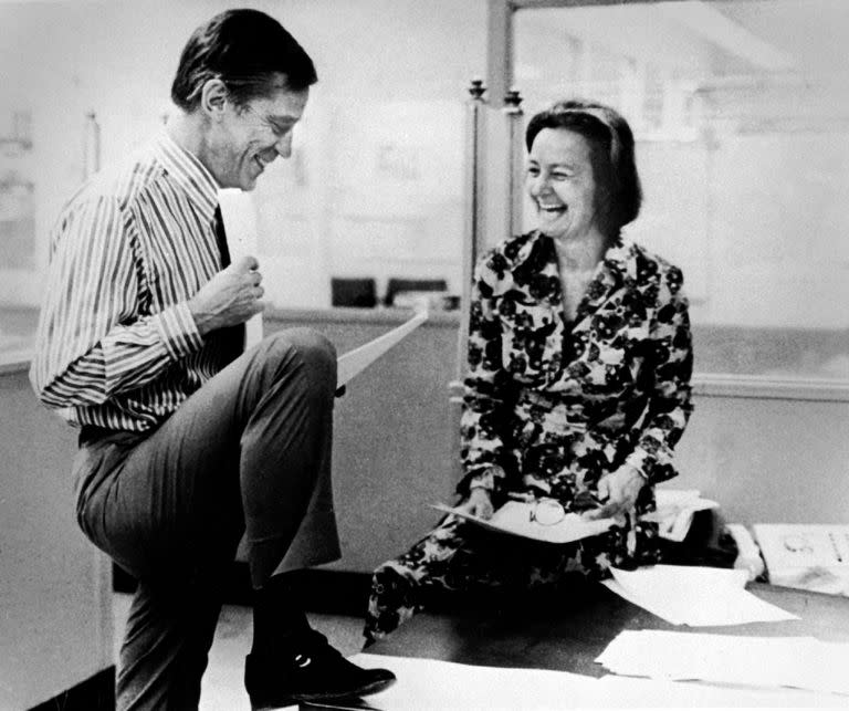 Katharine Graham junto a Ben Bradlee