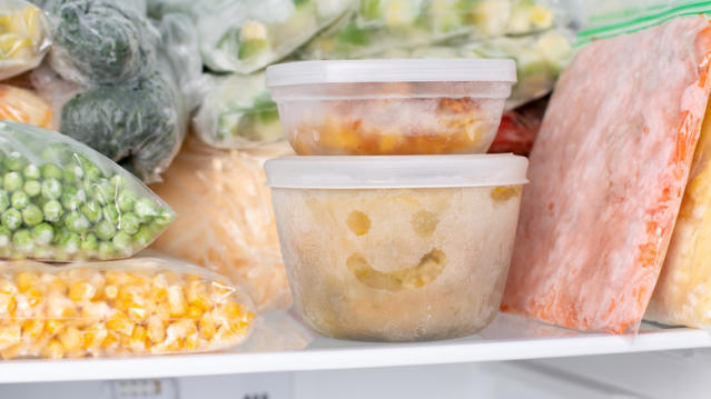 How To Freeze Soup In Freezable Soup Containers Step By Step