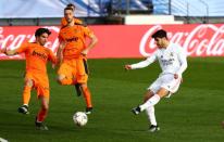 La Liga Santander - Real Madrid v Valencia