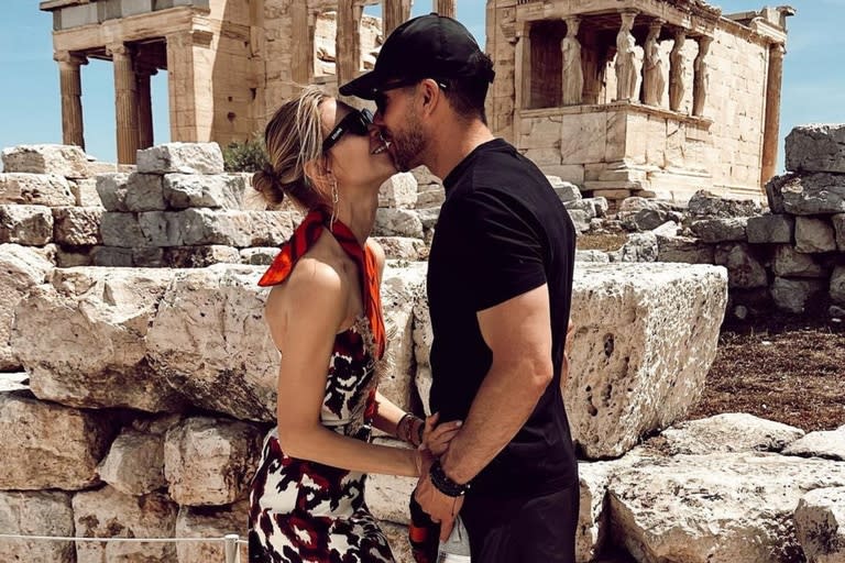 Las románticas vacaciones de Diego Simeone y Carla Pereyra en Grecia