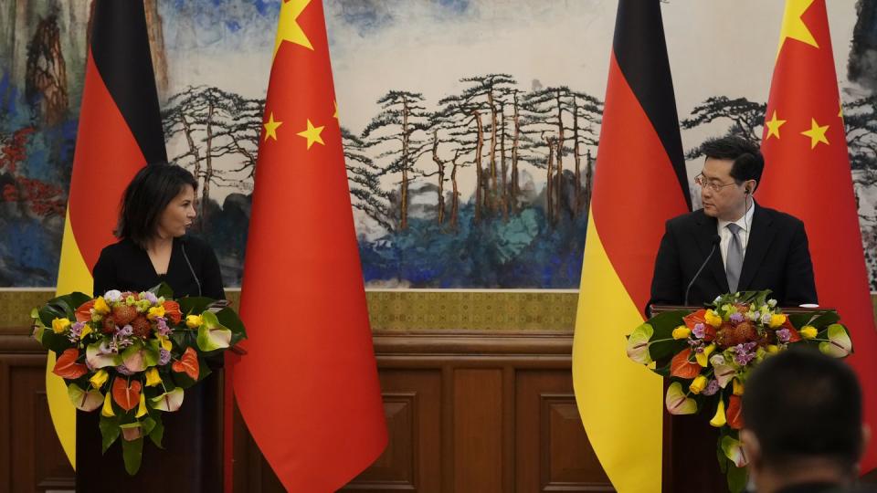 German Foreign Minister Annalena Baerbock, left, and Chinese Foreign Minister Qin Gang attend a press conference in Beijing on April 14, 2023. (Suo Takekuma/AP)