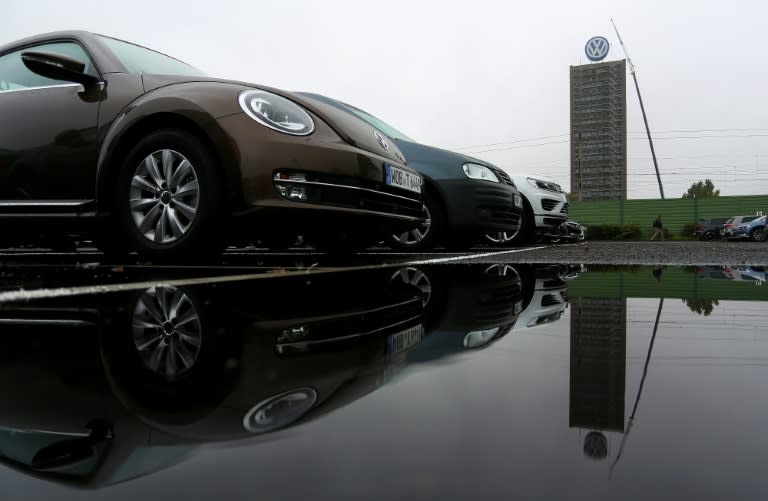 Thousands of South Korean owners of Volkswagen models have joined a class-action lawsuit against the German automaker, demanding cancellation of their purchase or full refunds