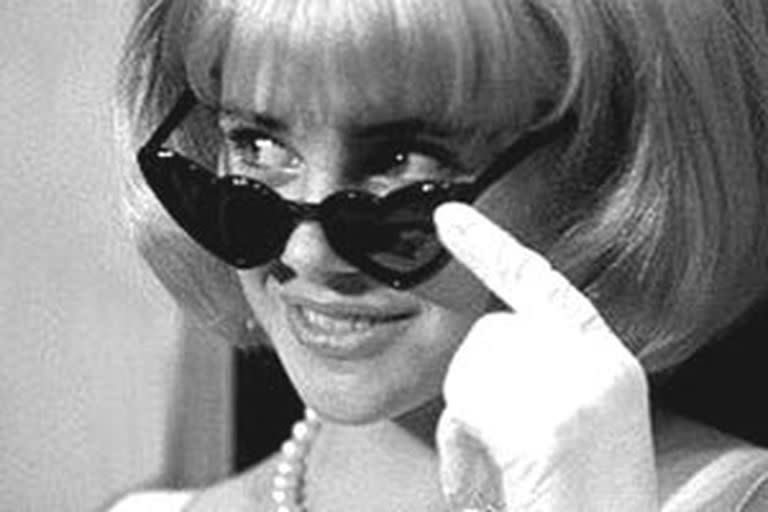 Sue Lyon interpreta a Nabokov para placer de Kubrick