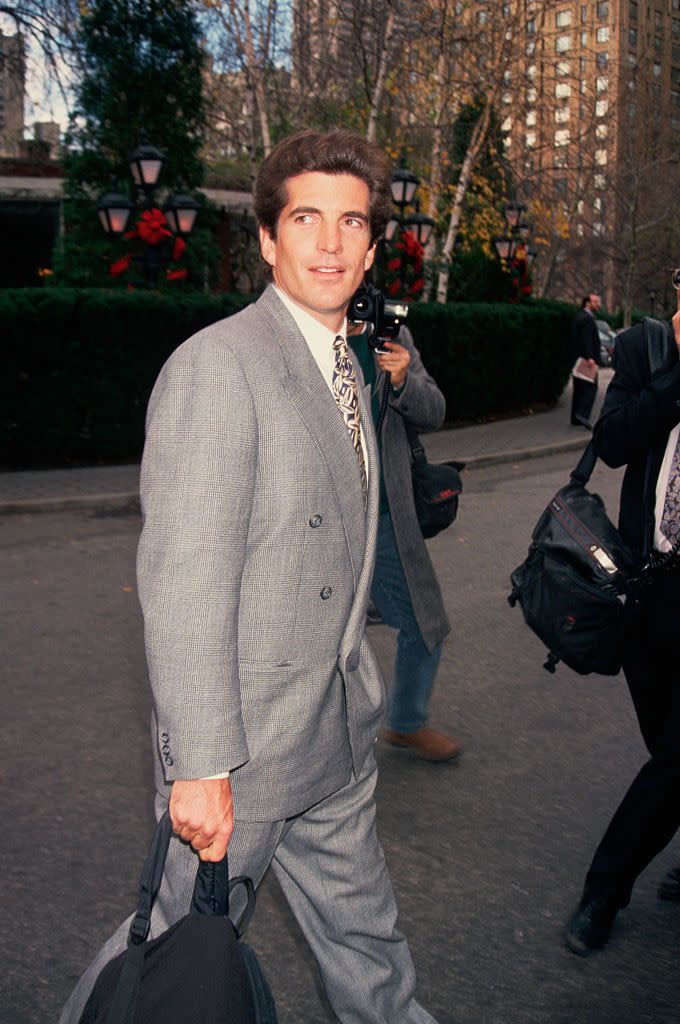 1993: John F. Kennedy Jr. spends Christmas in New York City