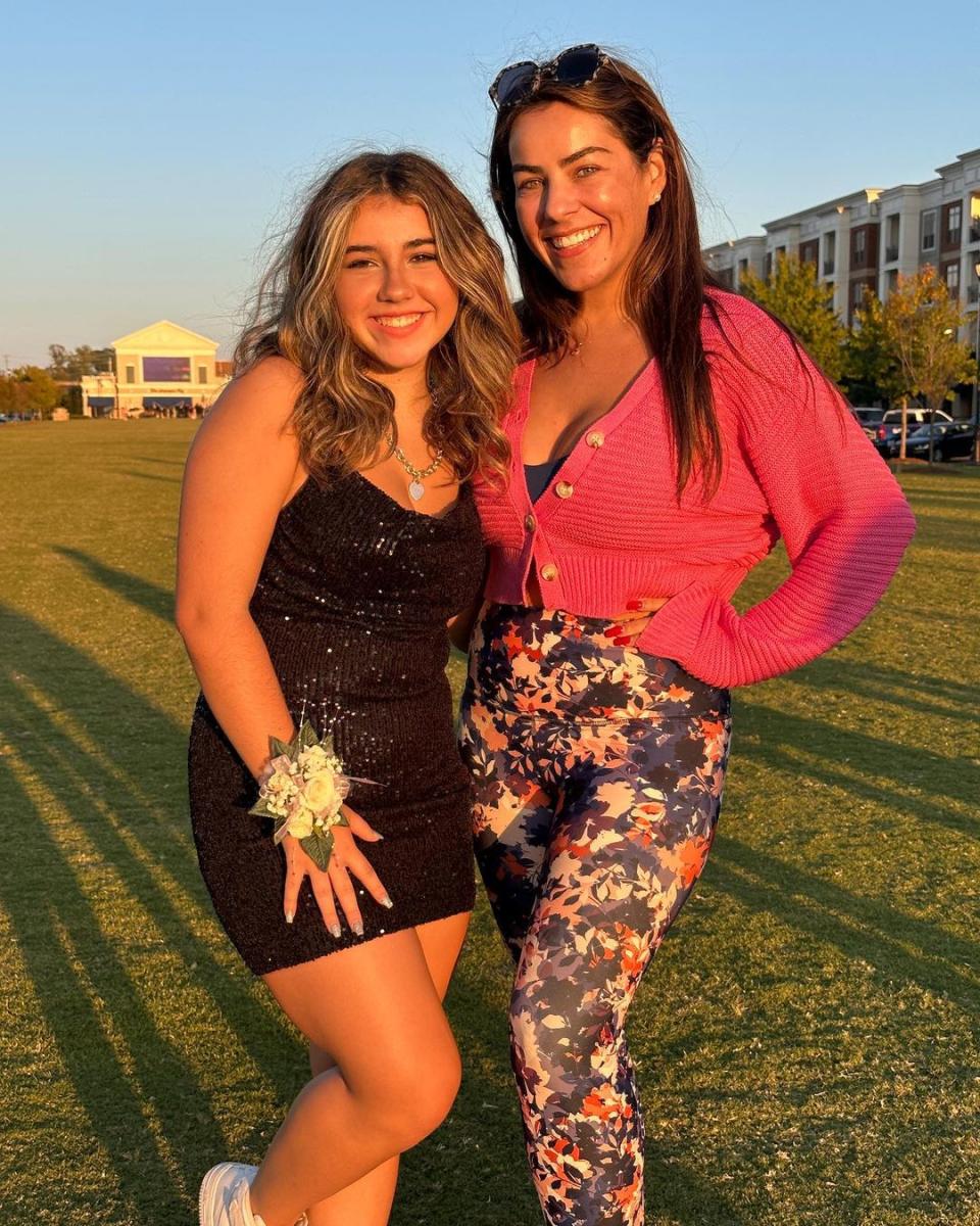 90 Day: The Single Life season 3 star Veronica Rodriguez shares how she and her daughter will be celebrating on Monday, October 31. "Chloe and I are dressing up as lifeguards but she’ll head out with her friends and I’ll hand out candy at home," she exclusively tells In Touch.
