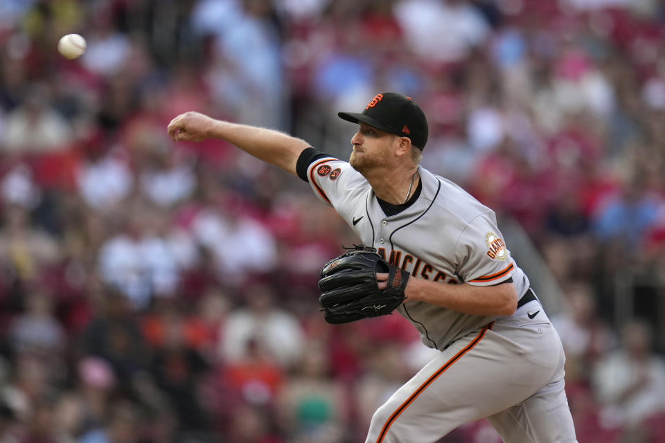 San Francisco Giants starting pitcher Alex Cobb throws during the first inning of a baseball game against the St. Louis Cardinals Tuesday, June 13, 2023, in St. Louis. (AP Photo/Jeff Roberson)