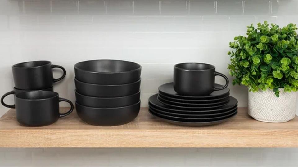 Wayfair has plenty of great kitchen deals, like this collection of stylish dinnerware.