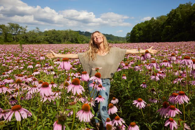 Gisele Bundchen Says She Feels “Happiest” In The Sunshine After