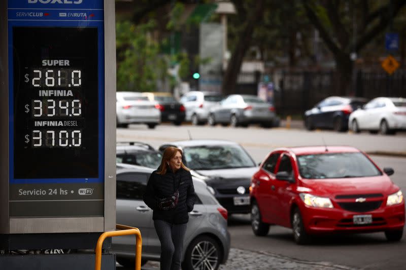 People queue for fuel during shortage, in Buenos Aires