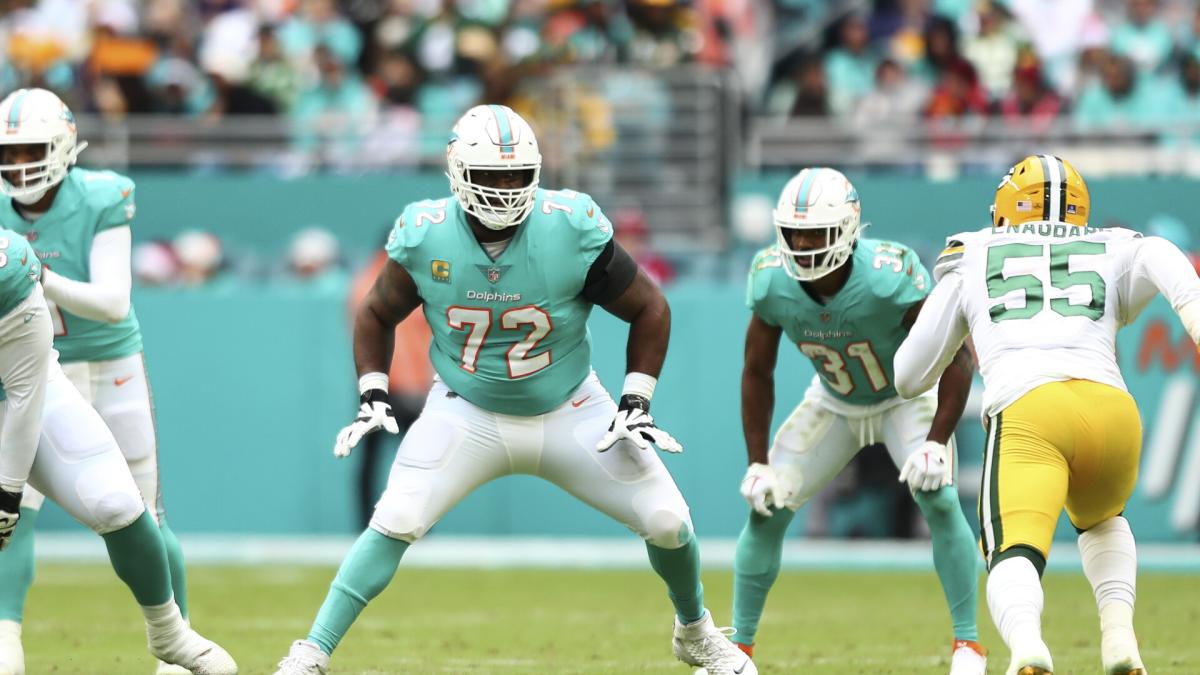 Sunday Night Football: Terron Armstead, Jonathan Jones among Dolphins-Patriots  inactives