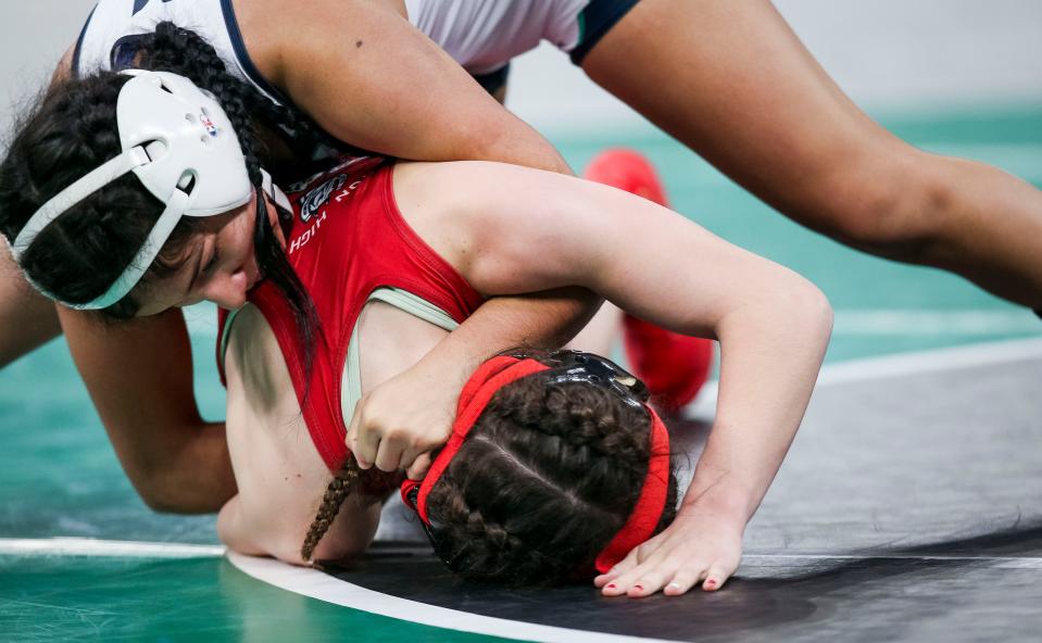 McKay’s Sarahi Chavez wrestles in the OSAA 6A/5A state championships on Saturday, Feb. 24, 2024 at Veterans Memorial Coliseum in Portland, Ore.