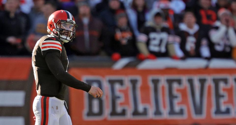 Browns quarterback Baker Mayfield should heed his own advice and stay off social media and focus on recovering from shoulder surgery and preparing for the 2022 season. [Jeff Lange/Beacon Journal]