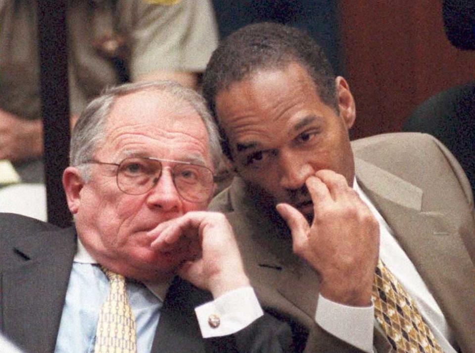 Bailey with OJ Simpson at the 1995 trial (AFP/Getty)