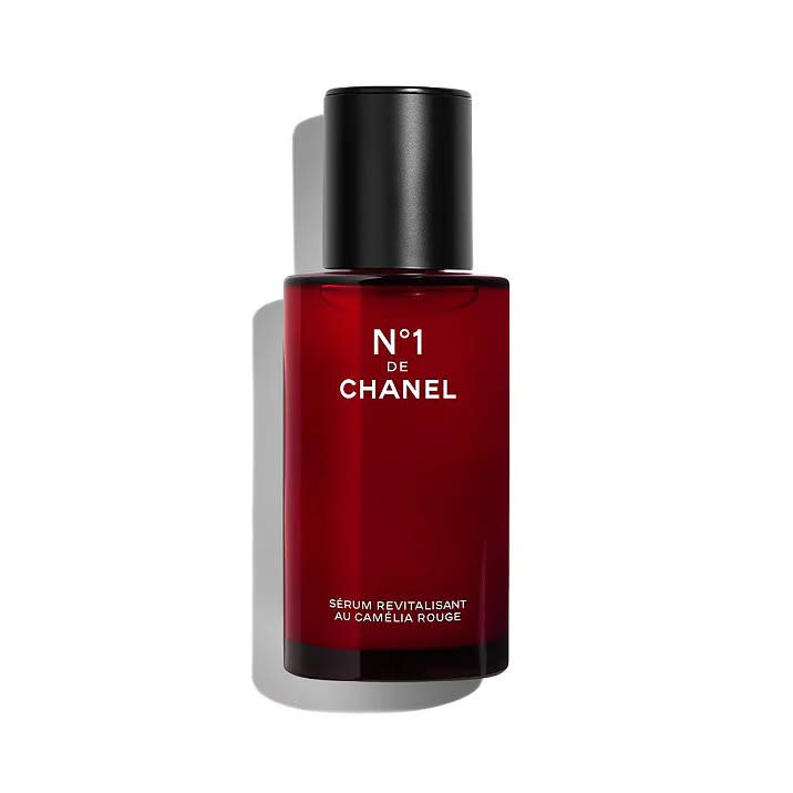 No. 1 de Chanel Red Camellia Revitalizing Serum