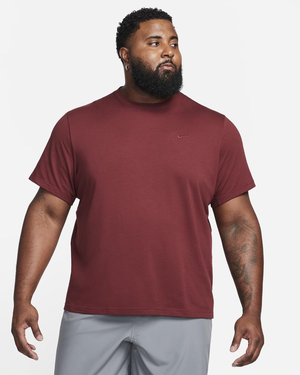 21 Best Men's T-Shirt Brands in 2024