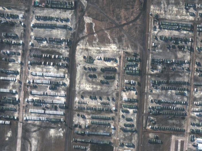 Additional equipment (including BMP-series IFVs, tanks and support equipment) arrived to the existing garrison in Soloti, Russia. Photo taken on Dec. 5, 2021.