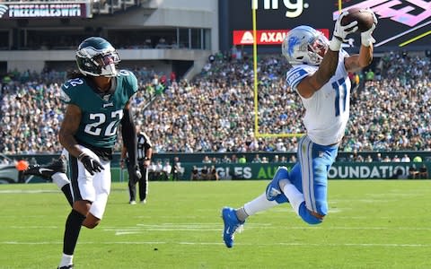 Detroit Lions wide receiver Marvin Jones (11) catches 12-yard touchdown pass during the fourth quarter against Philadelphia Eagles cornerback Sidney Jones (22) at Lincoln Financial Field - Credit: USA Today