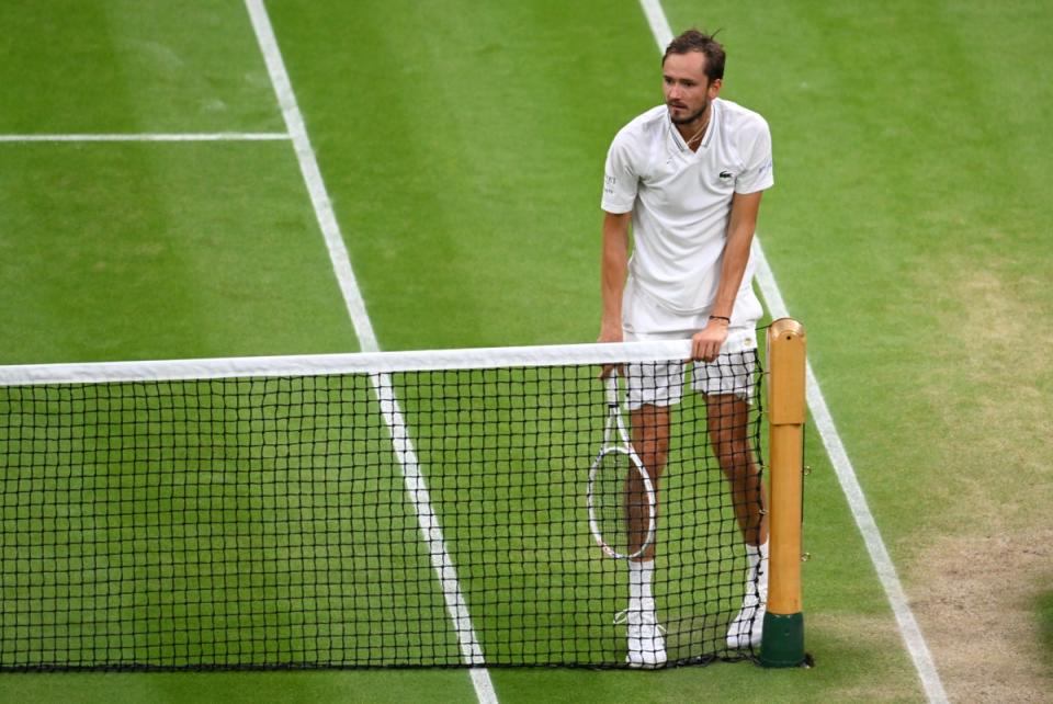 A deflated Medvedev in his straight-set loss to Alcaraz (Getty Images)