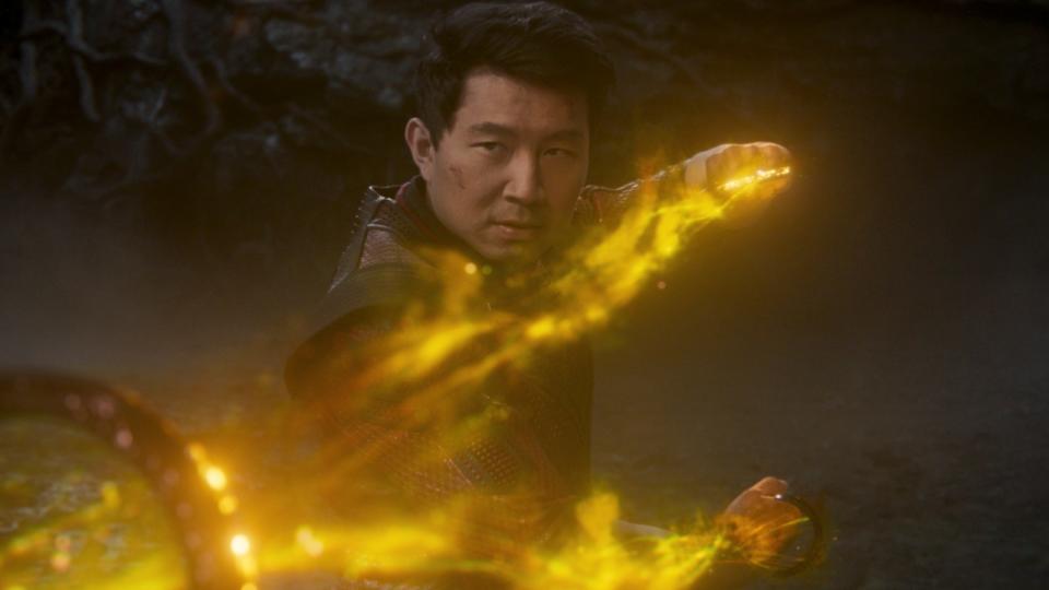 Shang-Chi accepting the Ten Rings