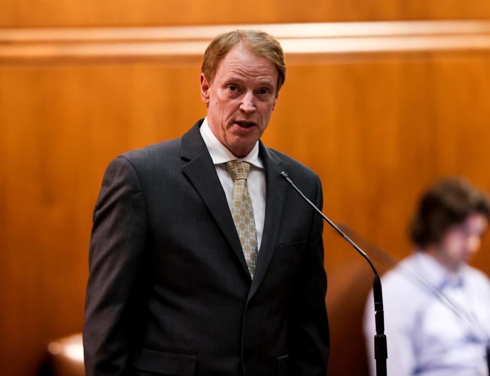 Sen. Tim Knopp, R-Bend, speaks about housing during a Senate floor session Tuesday.