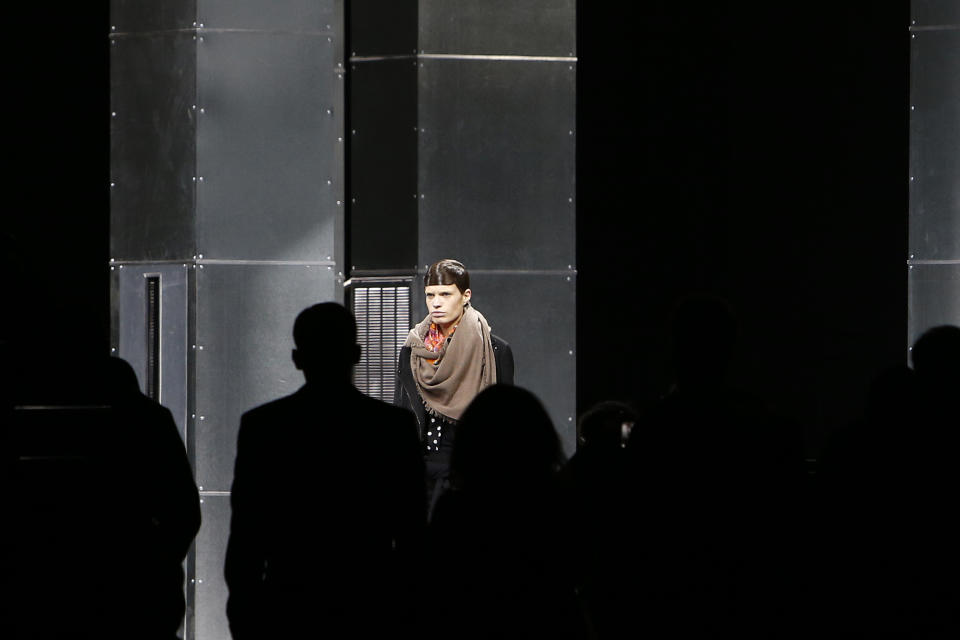 A model participates in a rehearsal before the Alexander Wang Fall 2014 collection show during Fashion Week in New York, Saturday, Feb. 8, 2014. (AP Photo/Jason DeCrow)