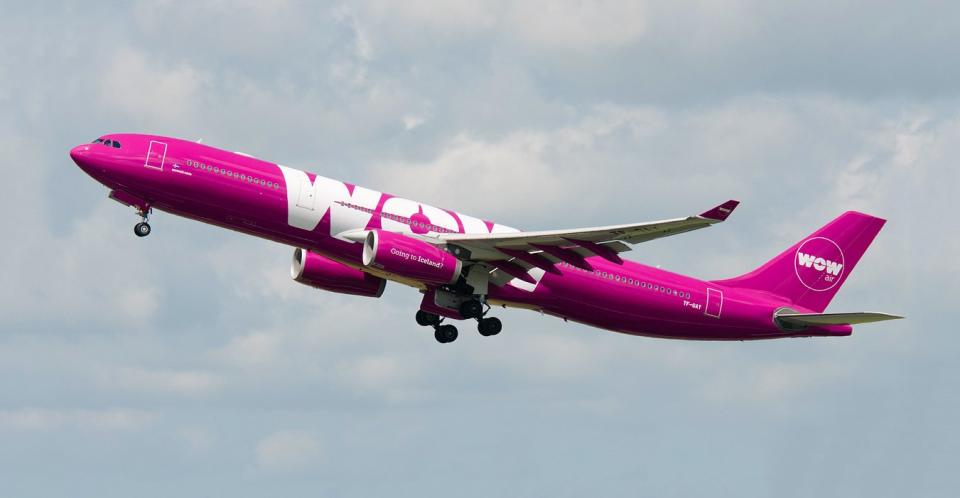 WOW Air Airbus A330