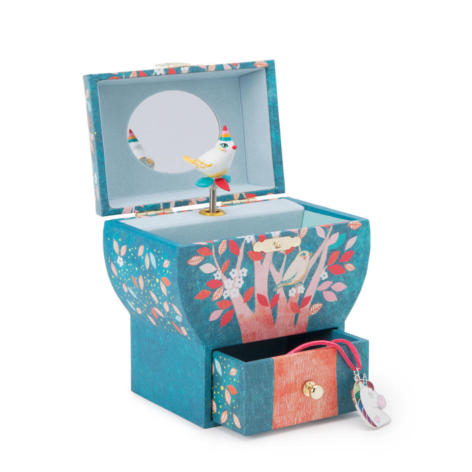 <p><a href="https://go.redirectingat.com?id=74968X1596630&url=https%3A%2F%2Fwww.uncommongoods.com%2Fproduct%2Fsinging-nightingale-treasure-box&sref=https%3A%2F%2Fwww.bestproducts.com%2Fparenting%2Fg37989191%2Fgifts-for-6-year-old-girls%2F" rel="nofollow noopener" target="_blank" data-ylk="slk:Shop Now;elm:context_link;itc:0;sec:content-canvas" class="link ">Shop Now</a></p><p>Singing Nightingale Treasure Box</p><p>uncommongoods.com</p><p>$30.00</p>