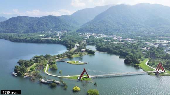 跨世代合作轉型活化 小提琴島串聯藍色公路廊帶。（圖：農村水保署提供）